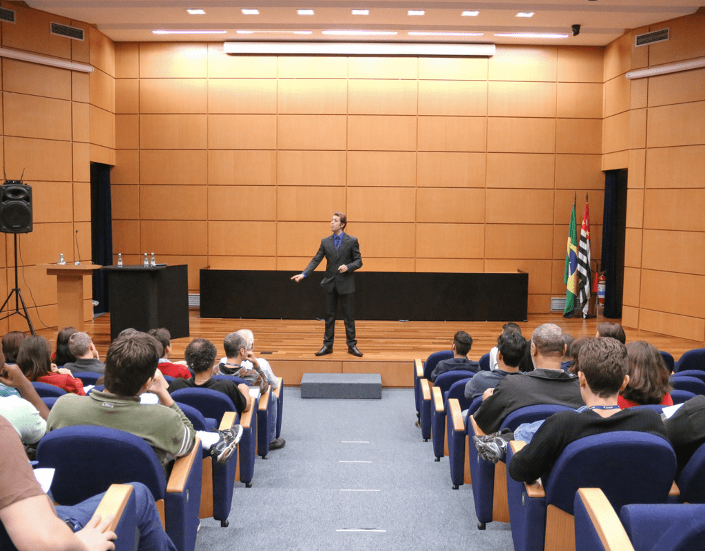 Upselling: saiba o que é essa estratégia de vendas e como aplicar no seu negócio